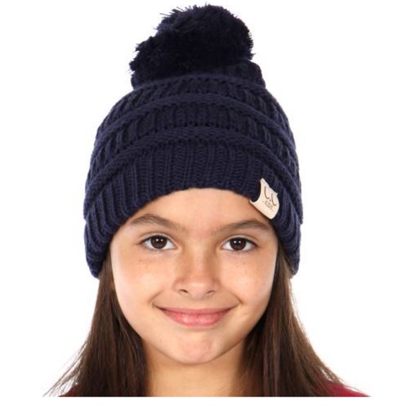 Kids C.C Solid Pom Beanies NWT - Picture 3 of 7